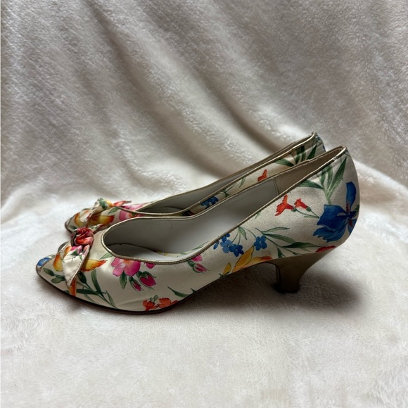 Impo Floral Peep-Toe Heels - Cream and Multicolor - Picture 4 of 11